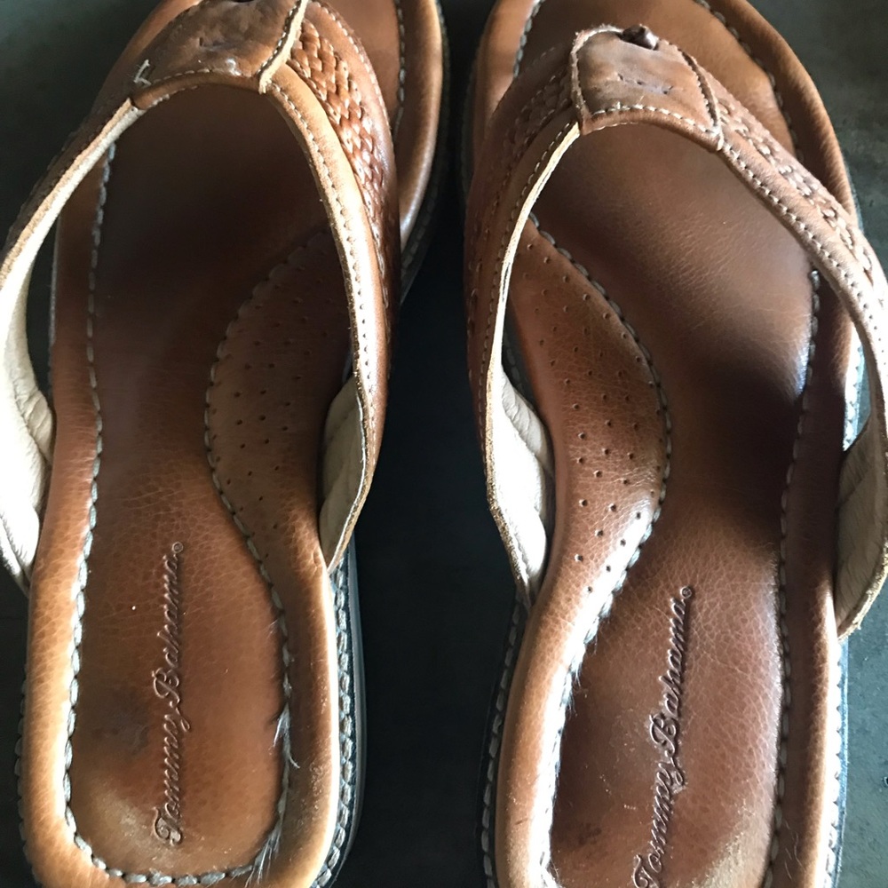 Tommy Bahama Sandals. 11